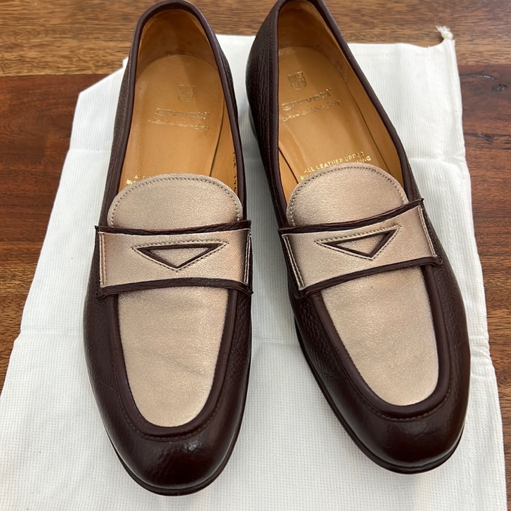 Gravati Leather Loafers size 91/2